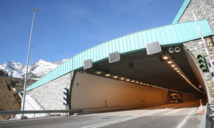 Túnel de Viella, Lérida. España